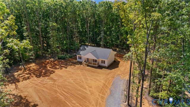 4028 Moody Town Rd, Bumpass, VA 23024