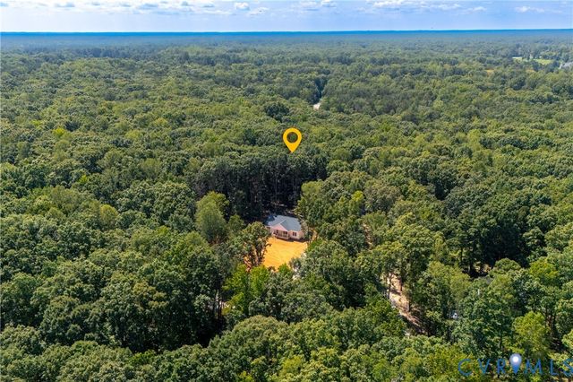 4028 Moody Town Rd, Bumpass, VA 23024