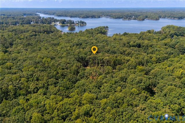 4028 Moody Town Rd, Bumpass, VA 23024