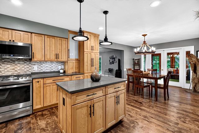 315 Kettle COURT, Slinger, WI 53086