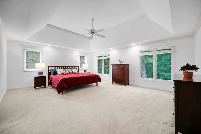 36W244 Fieldcrest Drive, St. Charles, IL 60175