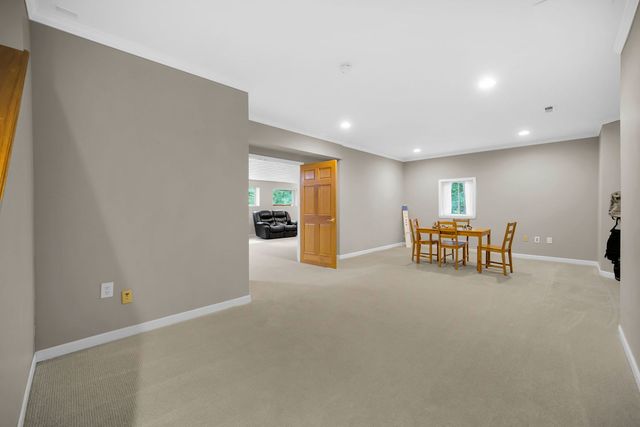 36W244 Fieldcrest Drive, St. Charles, IL 60175