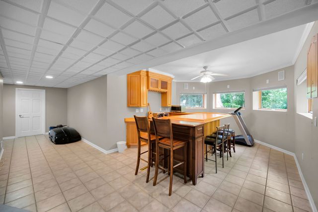 36W244 Fieldcrest Drive, St. Charles, IL 60175