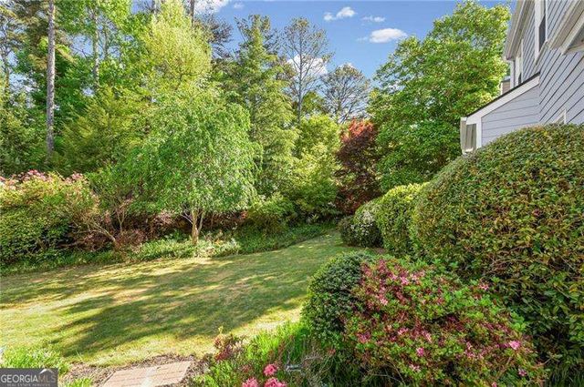 5 Nesbit Place, Alpharetta, GA 30022