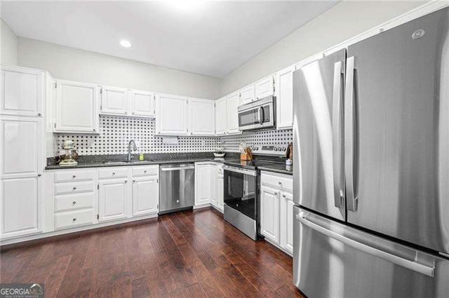 5 Nesbit Place, Alpharetta, GA 30022