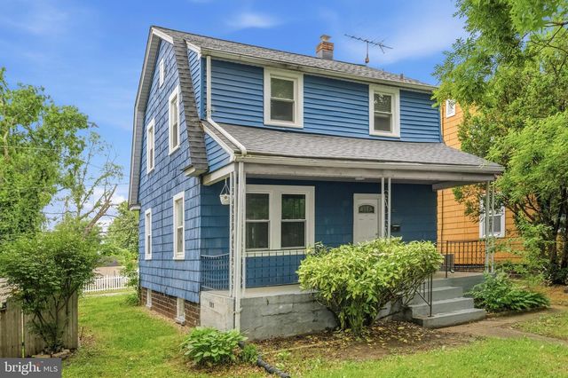 12 LEEWAY, Dundalk, MD 21222