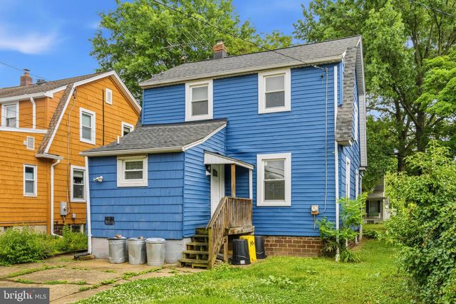 12 LEEWAY, Dundalk, MD 21222