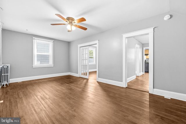 12 LEEWAY, Dundalk, MD 21222