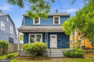 12 LEEWAY, Dundalk, MD 21222