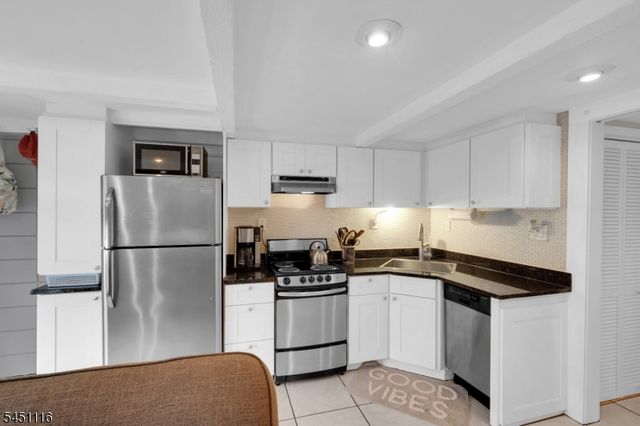 1681 Route 35 N 3, Toms River Township, NJ 08751