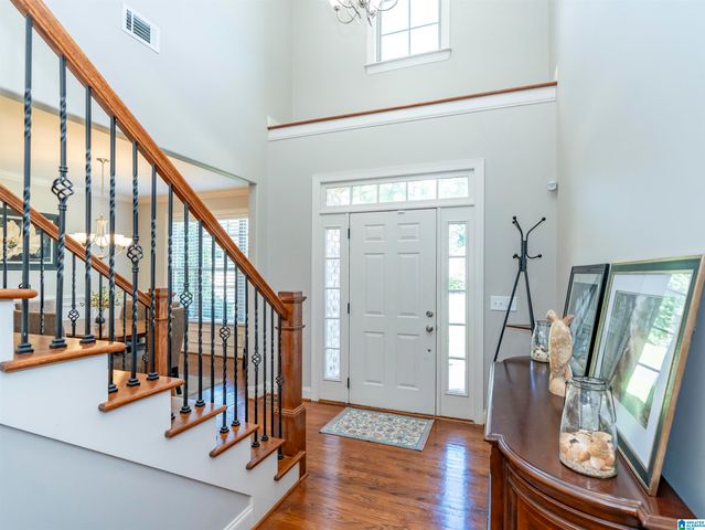 109 WILLOW BRANCH LANE, Chelsea, AL 35043