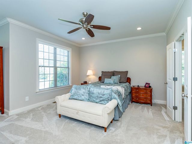 109 WILLOW BRANCH LANE, Chelsea, AL 35043