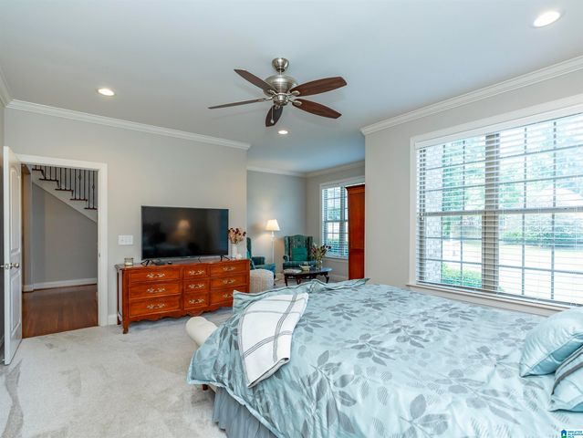 109 WILLOW BRANCH LANE, Chelsea, AL 35043