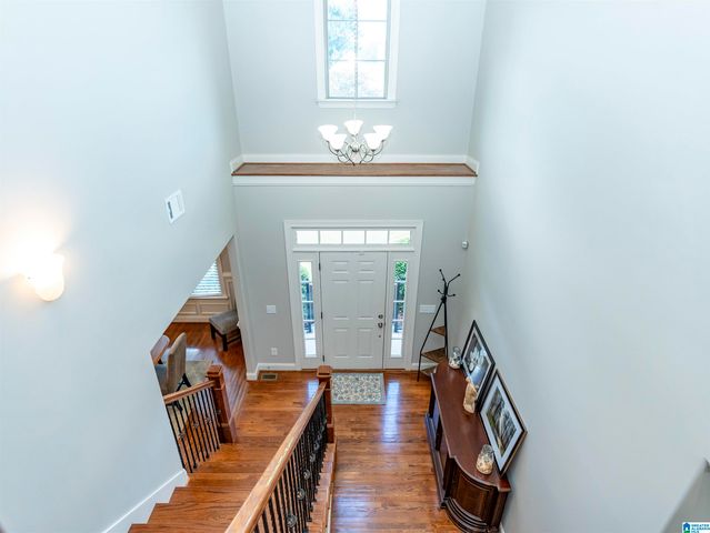 109 WILLOW BRANCH LANE, Chelsea, AL 35043