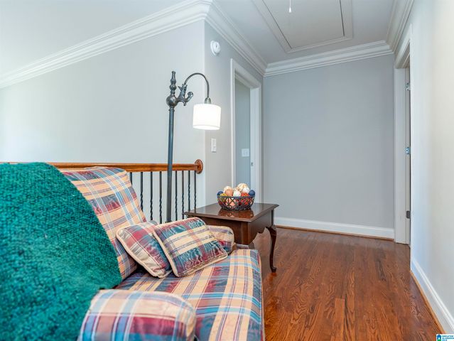 109 WILLOW BRANCH LANE, Chelsea, AL 35043