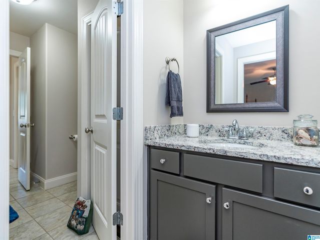 109 WILLOW BRANCH LANE, Chelsea, AL 35043