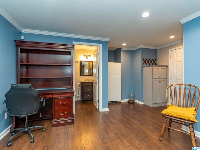 109 WILLOW BRANCH LANE, Chelsea, AL 35043