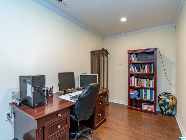 109 WILLOW BRANCH LANE, Chelsea, AL 35043