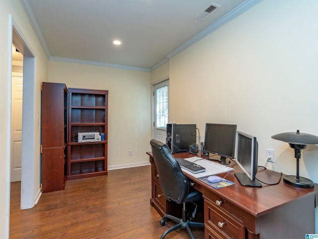 109 WILLOW BRANCH LANE, Chelsea, AL 35043