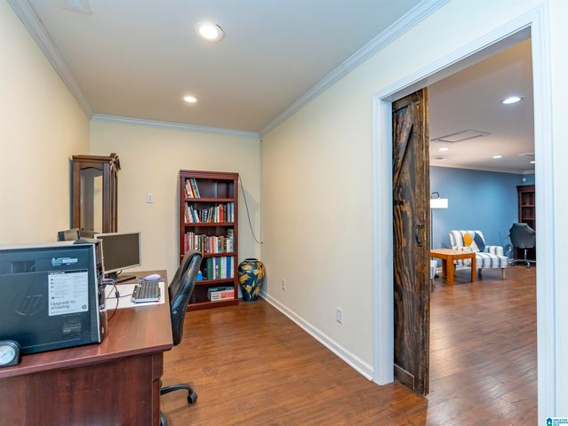 109 WILLOW BRANCH LANE, Chelsea, AL 35043