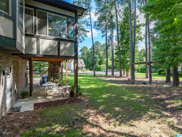 109 WILLOW BRANCH LANE, Chelsea, AL 35043