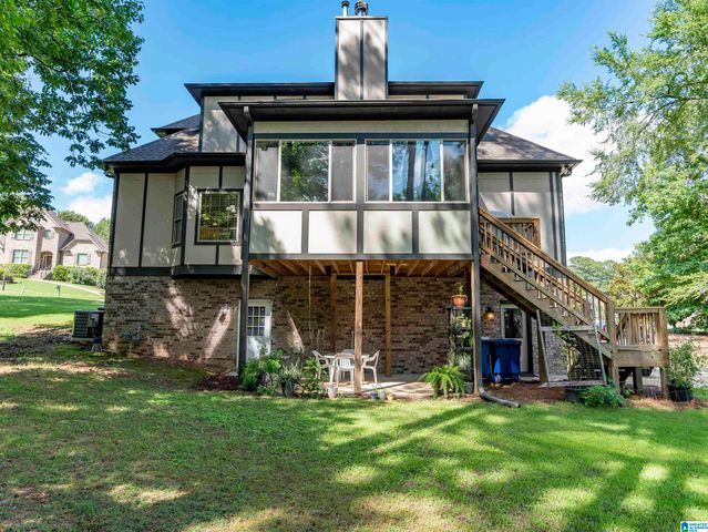 109 WILLOW BRANCH LANE, Chelsea, AL 35043