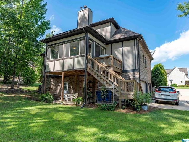 109 WILLOW BRANCH LANE, Chelsea, AL 35043