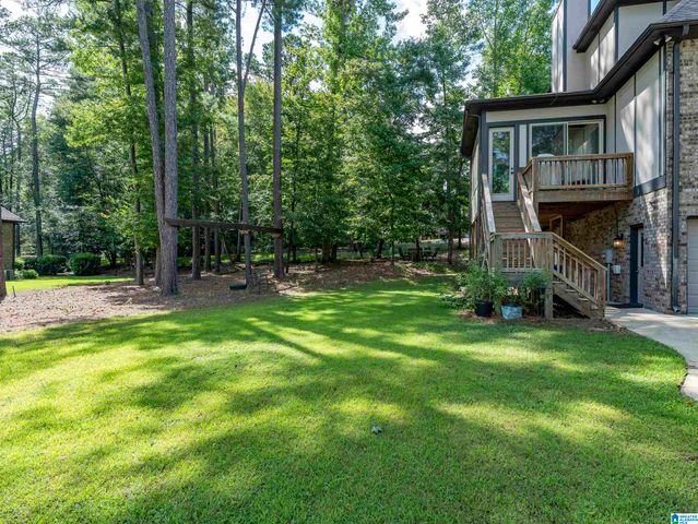 109 WILLOW BRANCH LANE, Chelsea, AL 35043