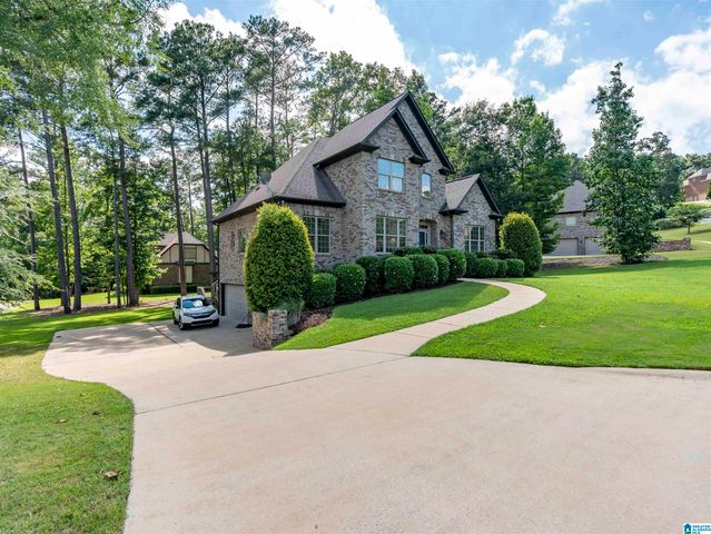 109 WILLOW BRANCH LANE, Chelsea, AL 35043