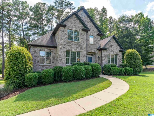 109 WILLOW BRANCH LANE, Chelsea, AL 35043