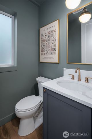 11418 NE 90th Street, Kirkland, WA 98033