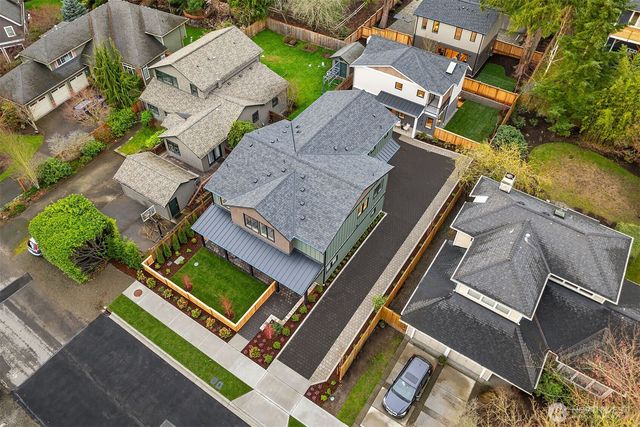 11418 NE 90th Street, Kirkland, WA 98033