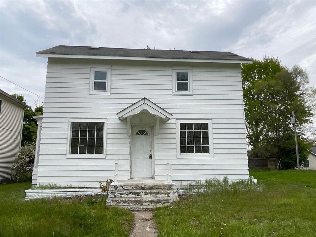 255 High Street, Benton Harbor, MI 49022