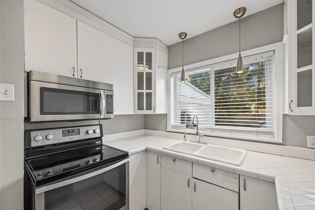 1811 E Cross St, Pensacola, FL 32503