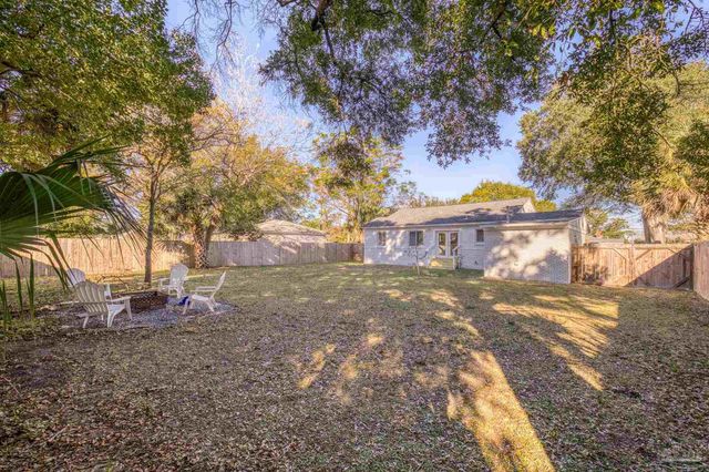 1811 E Cross St, Pensacola, FL 32503