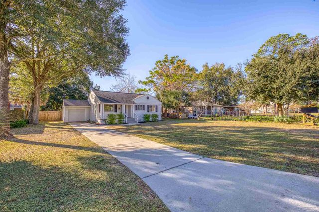 1811 E Cross St, Pensacola, FL 32503