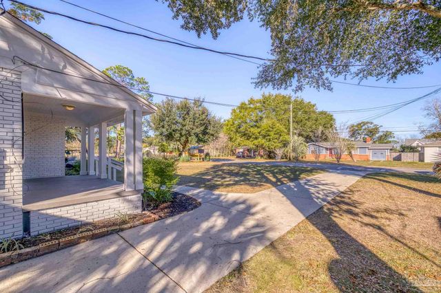 1811 E Cross St, Pensacola, FL 32503