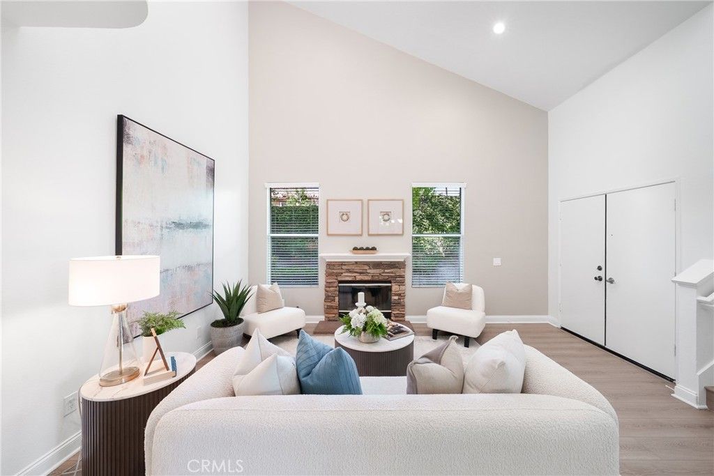 19431 Rue De Valore 38B, Lake Forest, CA 92610 — photo 2