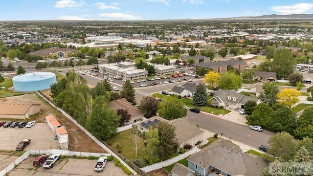 256 E 5th S, Rexburg, ID 83440