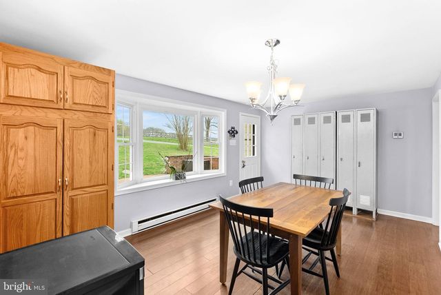 38768 EUDORA LN, Hamilton, VA 20158