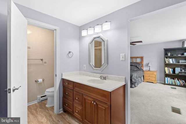 38768 EUDORA LN, Hamilton, VA 20158