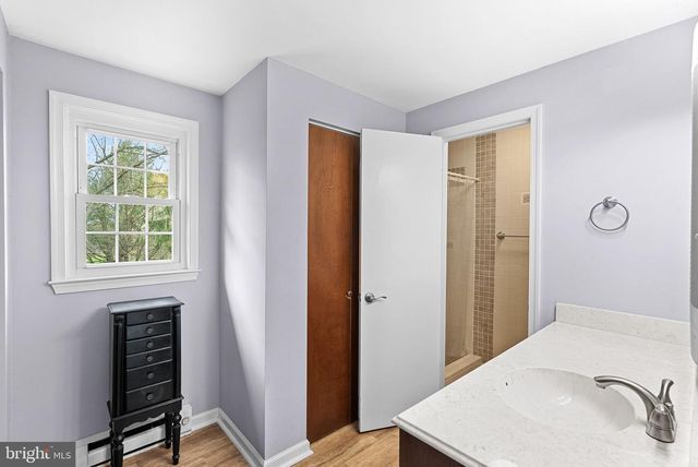 38768 EUDORA LN, Hamilton, VA 20158