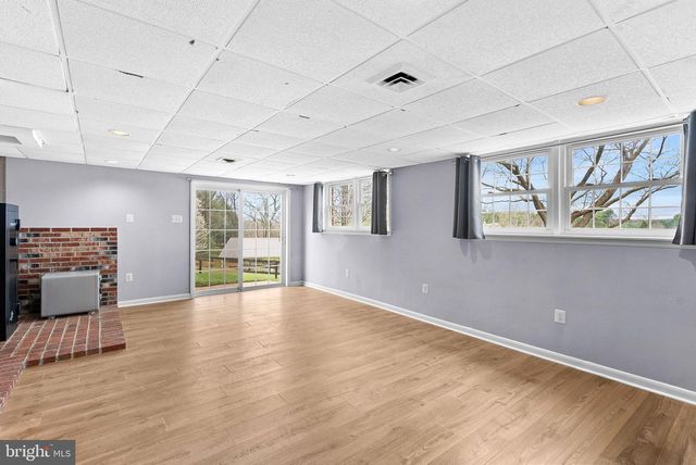 38768 EUDORA LN, Hamilton, VA 20158