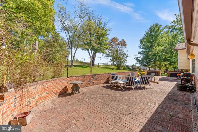 38768 EUDORA LN, Hamilton, VA 20158