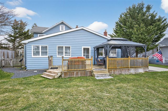 46 Monell Avenue, Islip, NY 11751