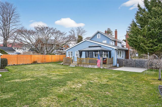 46 Monell Avenue, Islip, NY 11751