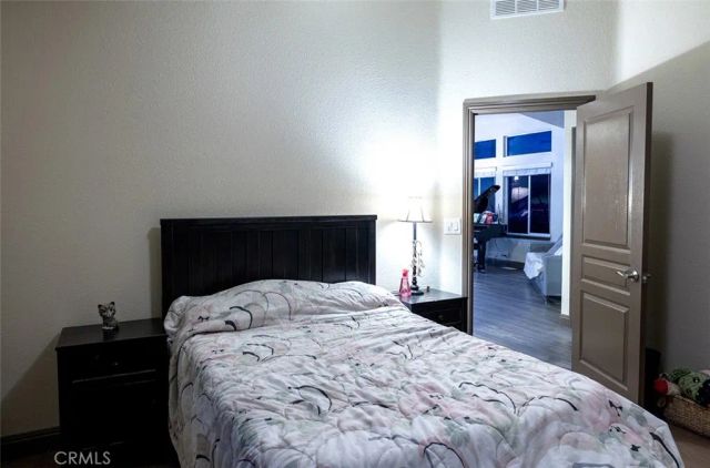 3595 Santa Fe 162, Long Beach, CA 90810