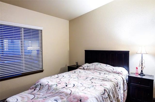 3595 Santa Fe 162, Long Beach, CA 90810