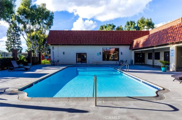 3595 Santa Fe 162, Long Beach, CA 90810