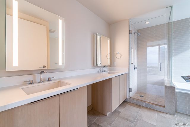 1001 Queen Street 2112, Honolulu, HI 96814